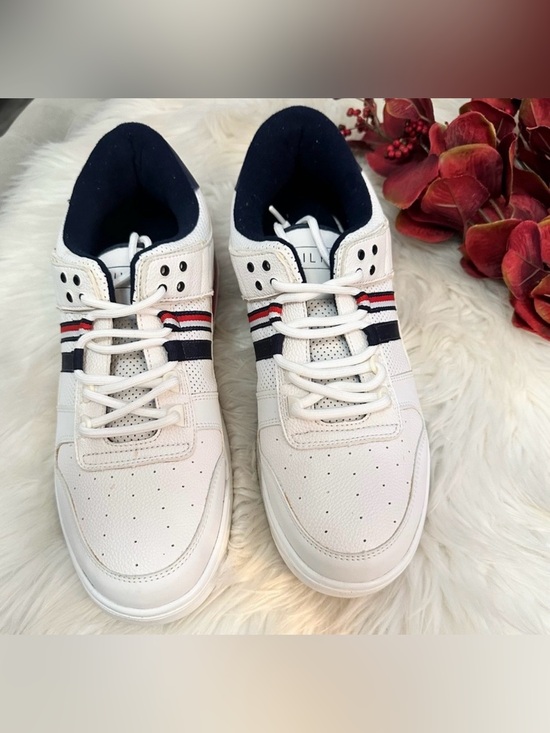 Tommy Hilfiger Other - Men’s Tommy Hilfiger White Sneakers w/Red & Blue Striped Detail Sz 11.5